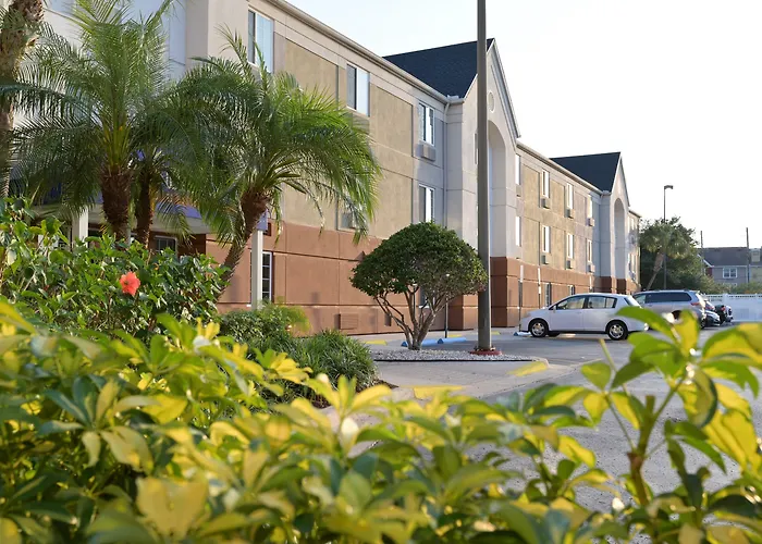Clearwater Hotels